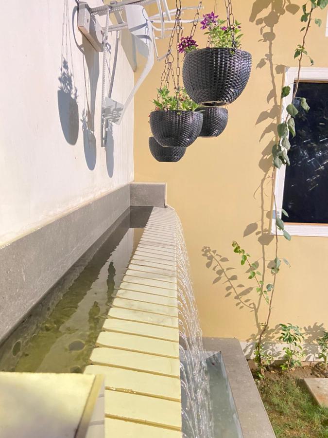 THE ART Hotel Benares Buitenkant foto